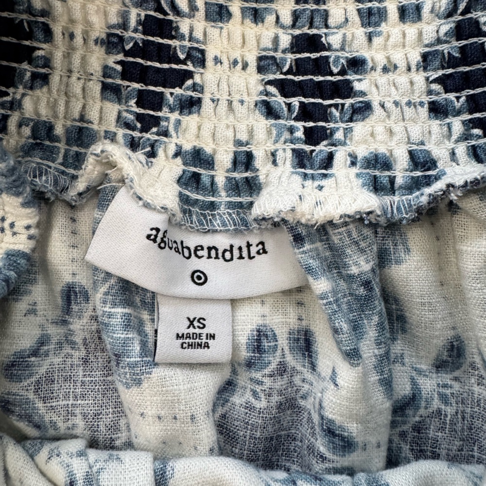 Agua Bendita x Target Floral Eyelet Mini Skirt – Navy & White, Pockets, Size XS - Picture 3 of 7